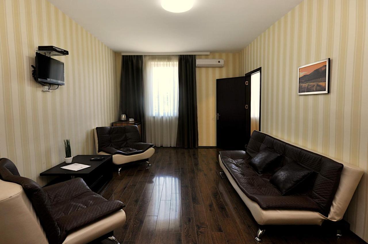 Athletics Hotel Τυφλίδα Εξωτερικό φωτογραφία